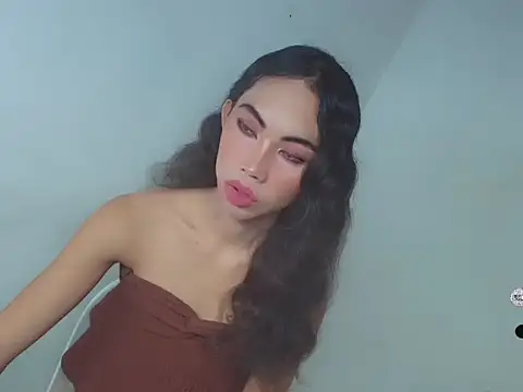 Massivecockfiona online show from 02/15/26, 07:51