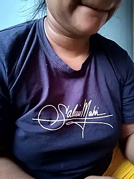 Desi Nil pori online show from 01/14/26, 04:51