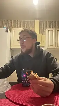 Snapshot of Dildogang chatting on 02/28/26, 12:50 Dildogang online show from 02/28/26, 12:50