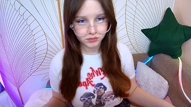 Lana Delanay online show from 05/03/26, 02:06