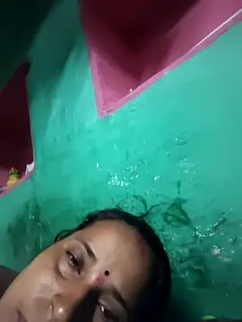 Snapshot of Reena_lodha chatting on 07/01/26, 11:15 Reena lodha online show from 07/01/26, 11:15