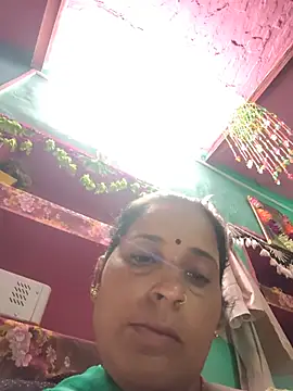 Snapshot of Reena_lodha chatting on 07/09/26, 10:19 Reena lodha online show from 07/09/26, 10:19