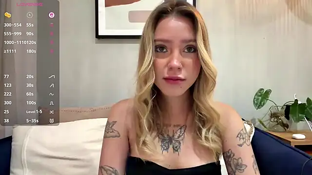 MartinaDeoliveira online show from 04/02/26, 05:05