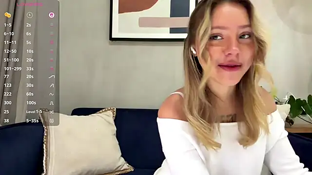 MartinaDeoliveira online show from 04/04/26, 02:10