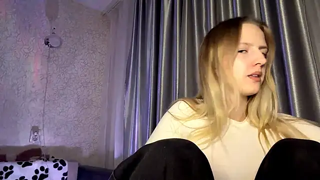 JeannettaIltzsch online show from 02/18/26, 09:33