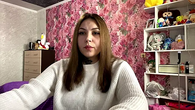 TraciBallena online show from 02/23/26, 09:17