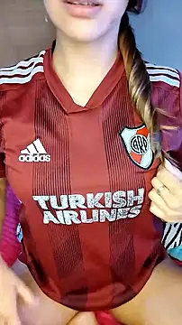 Snapshot of Nare-25 chatting on 02/04/26, 10:21 Nare-25 online show from 02/04/26, 10:21