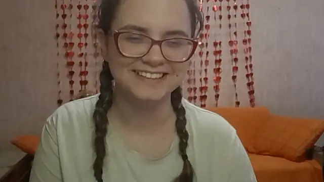 Miyabeee online show from 03/08/26, 08:07