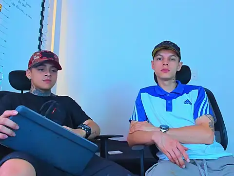 Thomas-Wil online show from 02/01/26, 04:55