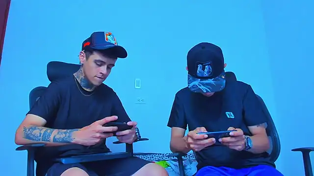 Thomas-Wil online show from 04/03/26, 07:01