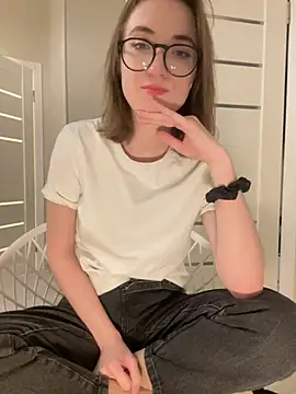 Snapshot of Persephone_Kore chatting on 01/14/26, 09:42 Persephone Kore online show from 01/14/26, 09:42