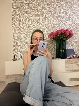 Snapshot of Persephone_Kore chatting on 02/02/26, 05:00 Persephone Kore online show from 02/02/26, 05:00