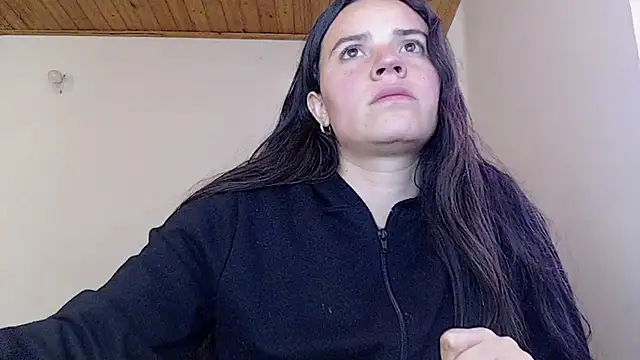 Shanel Lozano online show from 07/15/26, 09:09