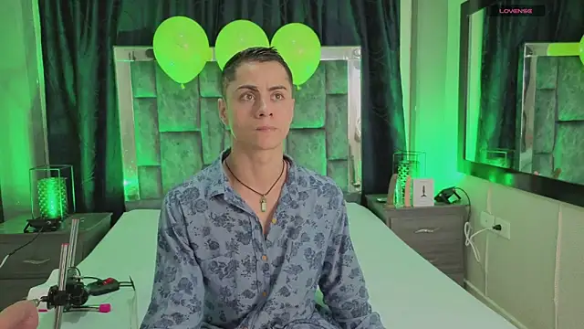 LeoMonnroe online show from 03/06/26, 07:43