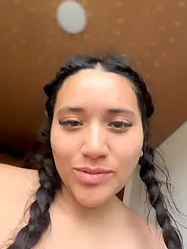 Veronica Wins  online show from 07/01/26, 02:29