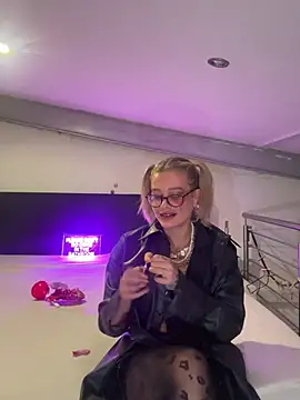 Zungenlolly quinn online show from 01/09/26, 07:15