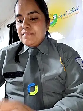 Isabel 3 online show from 03/13/26, 12:50