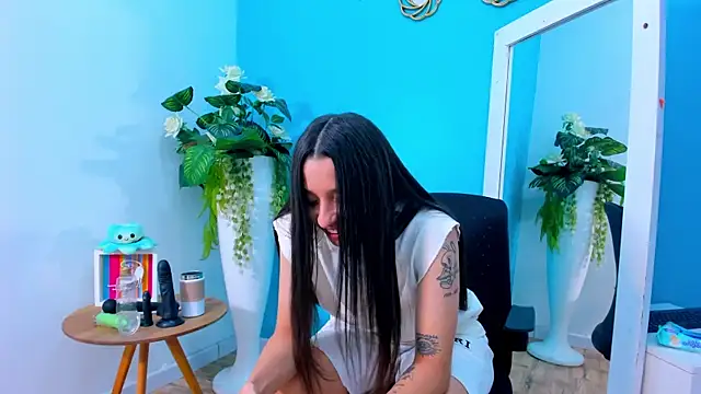 ViictoriiaSaenz online show from 03/04/26, 04:51