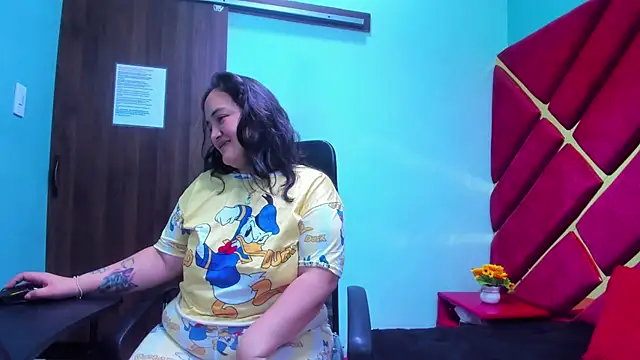 MiaRouss69 online show from 03/11/26, 01:00