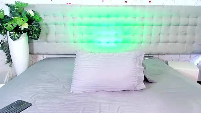 AlexiiaBrown online show from 02/28/26, 09:16