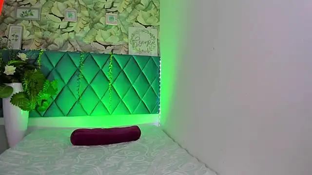 AlexiiaBrown online show from 05/15/26, 03:52