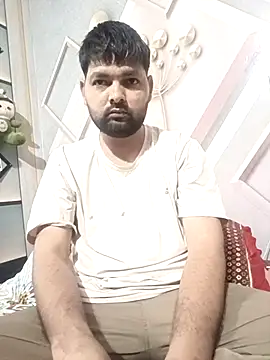 Pulkeet1433 online show from 03/11/26, 07:31