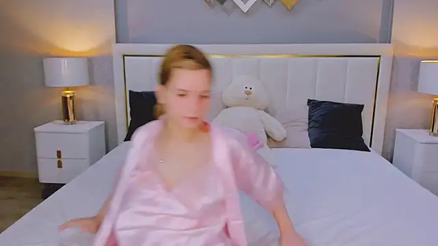 ALZA AZURE online show from 02/13/26, 06:15