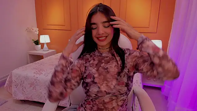 Abriil cutee online show from 04/25/26, 04:37