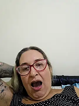 bellafortune69 online show from 02/19/26, 10:06
