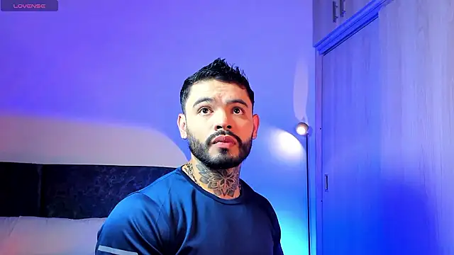 thiago ferrari  online show from 03/15/26, 09:10