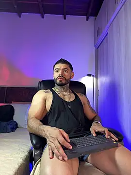 thiago ferrari  online show from 03/24/26, 11:21