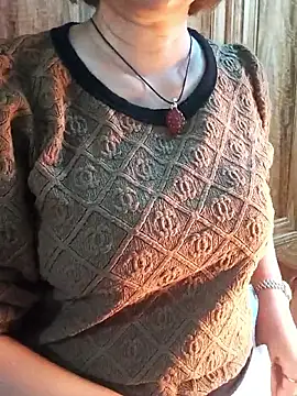 Snapshot of Myna_999 chatting on 01/16/26, 03:43 Myna 999 online show from 01/16/26, 03:43