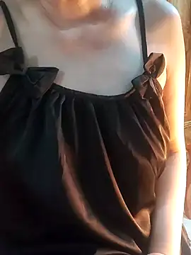 Snapshot of Myna_999 chatting on 02/07/26, 02:43 Myna 999 online show from 02/07/26, 02:43