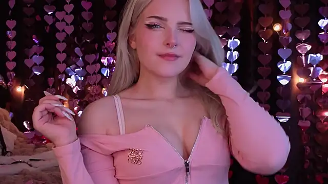 ShyniAlice online show from 02/14/26, 04:31