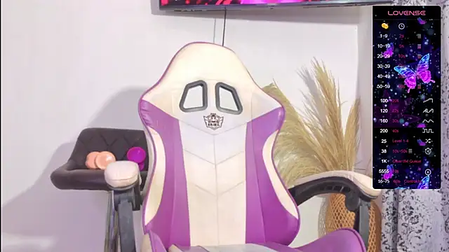 Angelasantini0 online show from 06/26/26, 01:32