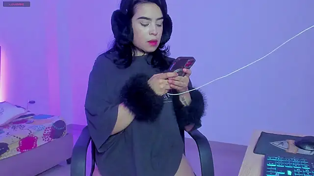 kitty violet11 online show from 04/15/26, 01:12