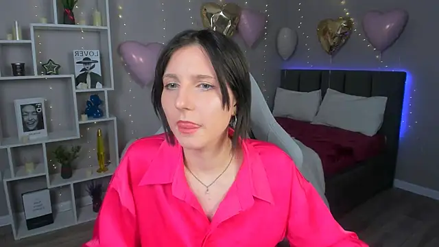 KikaOsterman online show from 02/15/26, 12:40