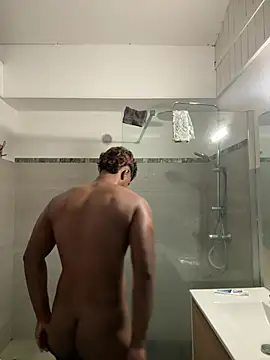 Axel black10 online show from 03/28/26, 03:33