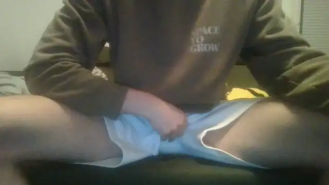 YoungCardq online show from 01/12/26, 08:14