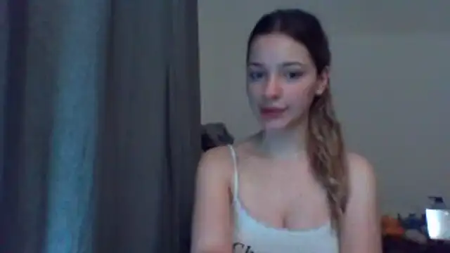 EvelineMagnetic online show from 06/15/26, 08:33