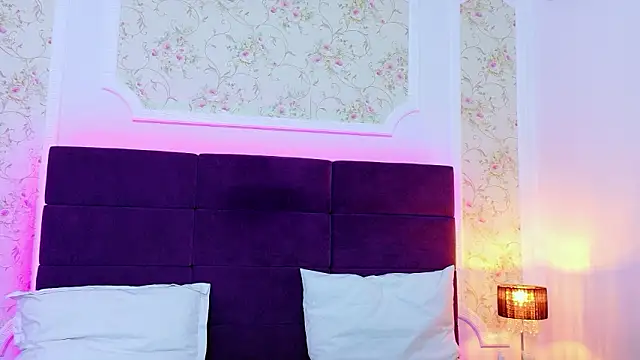 EvelinHill online show from 02/12/26, 05:02