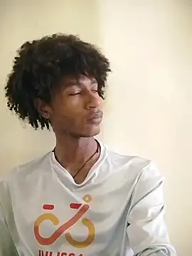 twink gabrielll online show from 02/08/26, 07:17