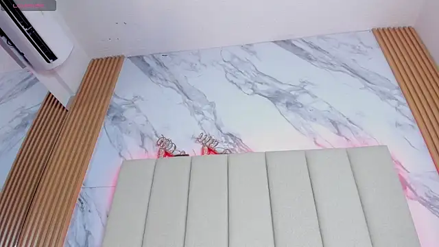 emily nova  online show from 03/08/26, 11:58