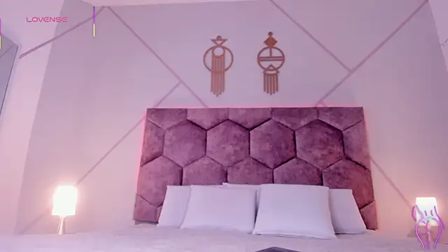 emily nova  online show from 03/15/26, 11:49