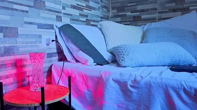 joelcallvil1 online show from 04/01/26, 01:34