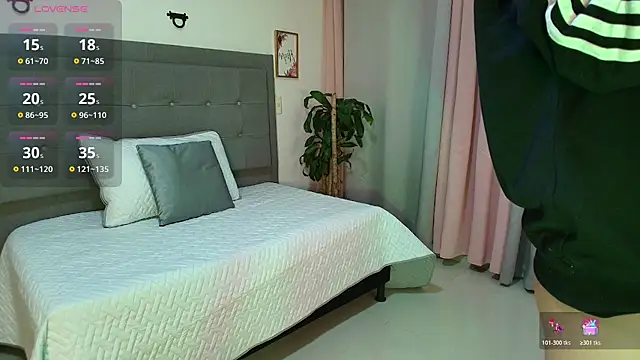 Natalye 23 online show from 02/08/26, 03:10