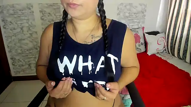 Snapshot of XXXStephanie_XXX chatting on 06/18/26, 10:14 XXXStephanie XXX online show from 06/18/26, 10:14