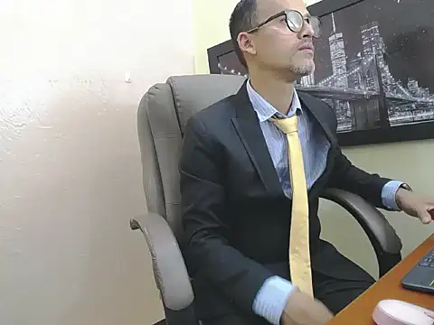 Oswalldo   online show from 02/24/26, 11:08