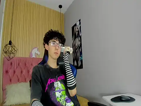 Syriussz online show from 02/03/26, 07:19