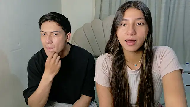 ScarlettAndLucas online show from 05/25/26, 12:05